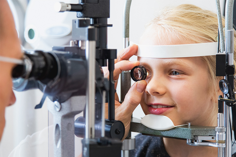 Ärzteteam – Augenärztliche Gemeinschaftspraxis | Dr. Heuring, Dr. Jung & Kollegen